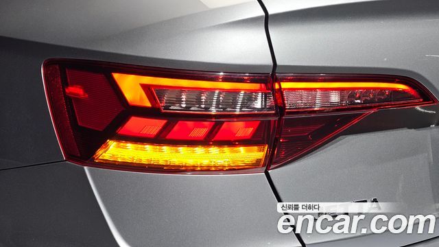 Volkswagen Jetta 2021 — photo 9