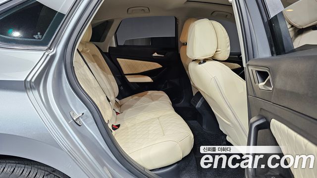 Volkswagen Jetta 2021 — photo 28