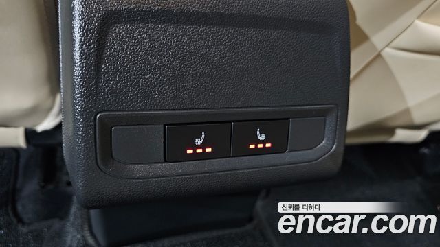 Volkswagen Jetta 2021 — photo 30