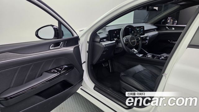 Kia K5 2026 — photo 13