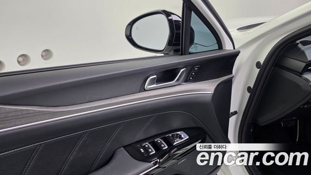 Kia K5 2026 — photo 38
