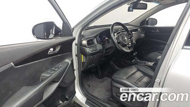 Kia Sorento 2016 — photo 10