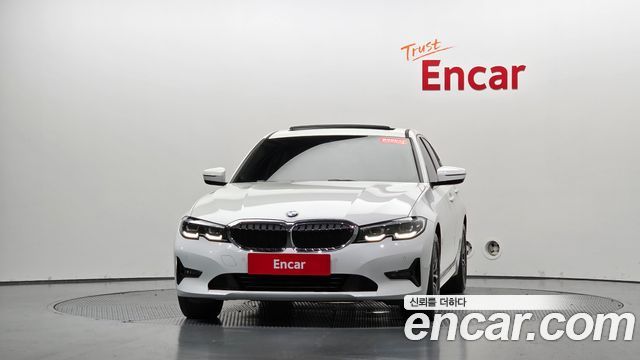 BMW 3-Series 2019 — photo 3
