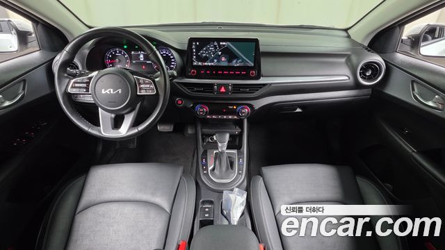 Kia K3 2022 — photo 10