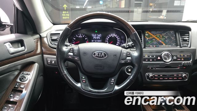 Kia K7 2015 — photo 13
