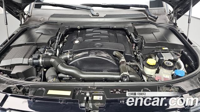 Land Rover Discovery 2016 — photo 6