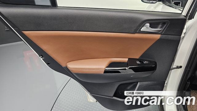 Kia Sportage 2019 — photo 15