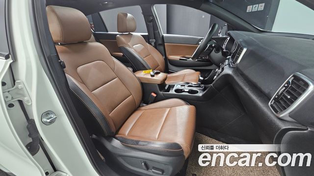 Kia Sportage 2019 — photo 16
