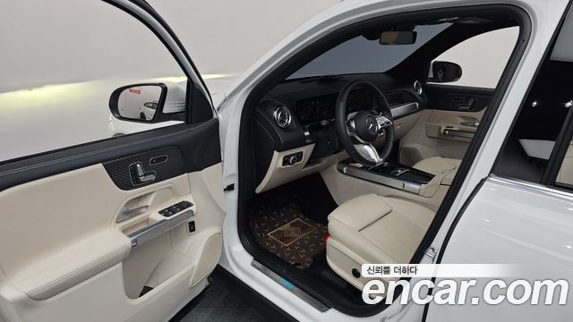 Mercedes-Benz EQB 2026 — photo 10