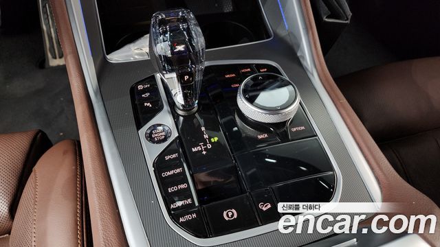 BMW X6 2021 — photo 9