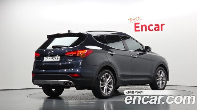 Hyundai Santafe 2015 — photo 2