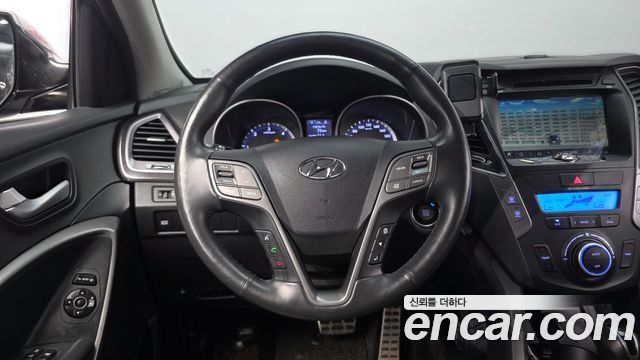 Hyundai Santafe 2015 — photo 19