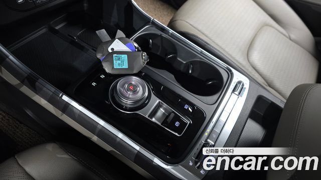 Kia Canival 2025 — photo 12