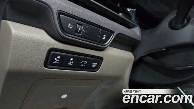 Kia Canival 2025 — photo 22