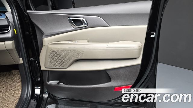 Kia Canival 2025 — photo 15