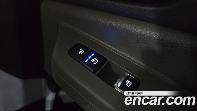 Kia Canival 2025 — photo 27