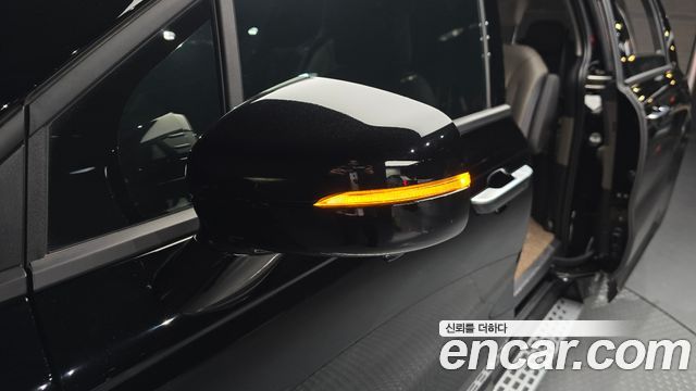 Kia Canival 2025 — photo 30
