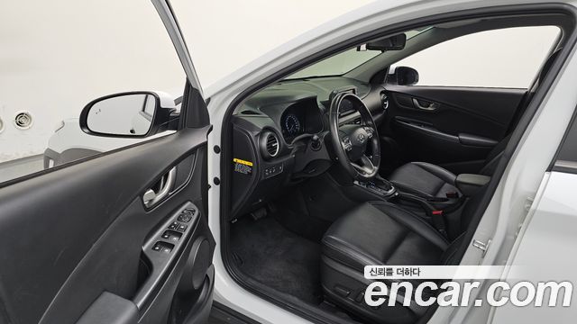 Hyundai Kona 2018 — photo 13