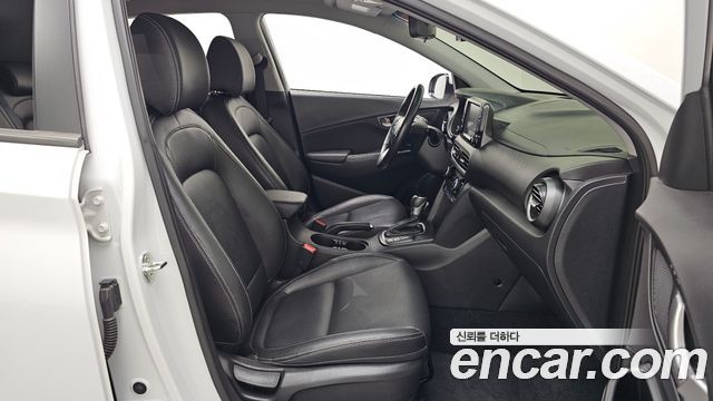 Hyundai Kona 2018 — photo 17