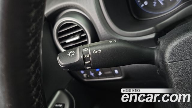 Hyundai Kona 2018 — photo 25