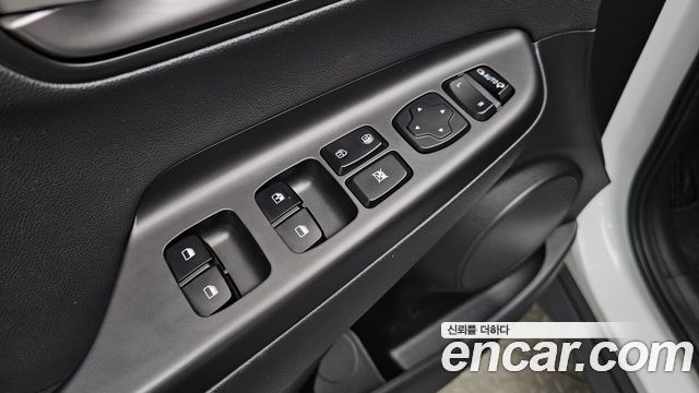 Hyundai Kona 2018 — photo 26