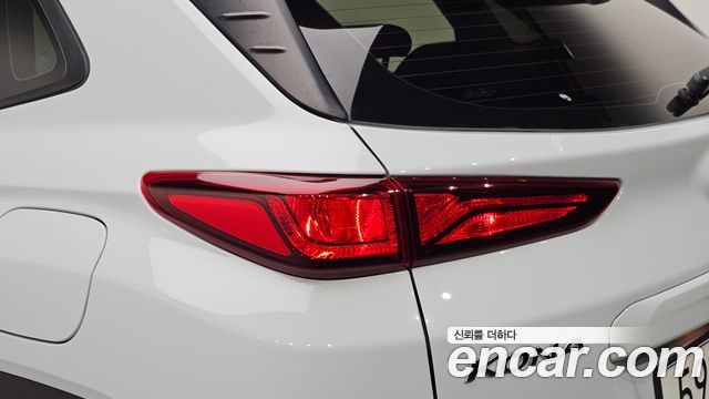 Hyundai Kona 2018 — photo 9