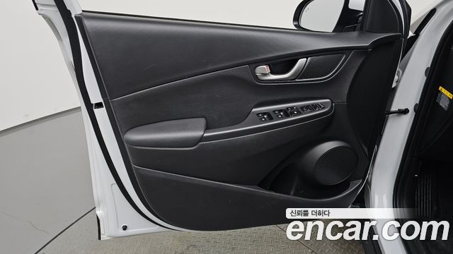 Hyundai Kona 2018 — photo 14