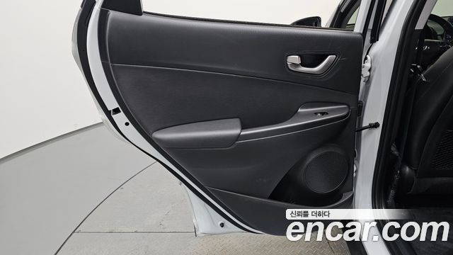 Hyundai Kona 2018 — photo 15
