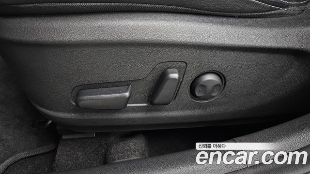 Hyundai Kona 2018 — photo 29