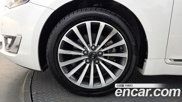Kia K7 2015 — photo 5