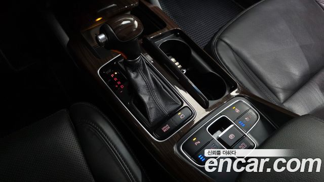 Kia K7 2015 — photo 9