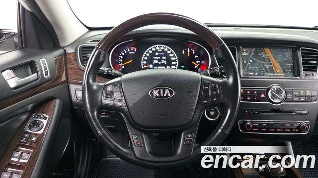 Kia K7 2015 — photo 12