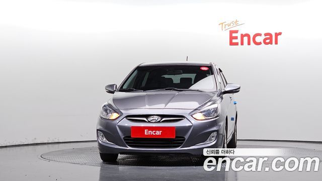 Hyundai Accent 2014 — photo 3