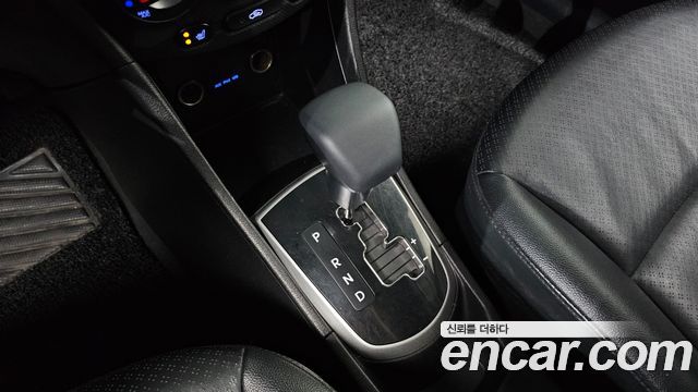 Hyundai Accent 2014 — photo 9