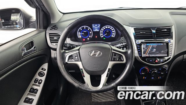 Hyundai Accent 2014 — photo 14
