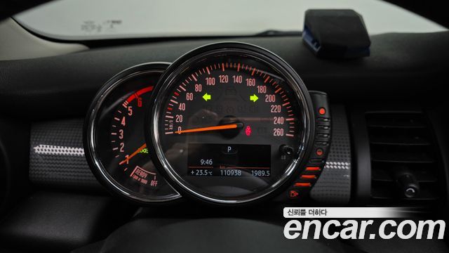 Mini Cooper 2015 — photo 11