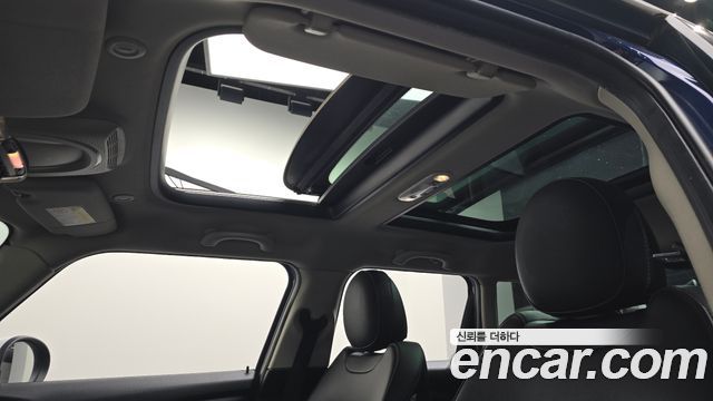 Mini Cooper 2015 — photo 26