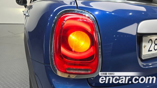 Mini Cooper 2015 — photo 9
