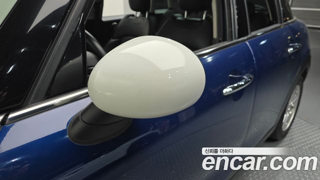 Mini Cooper 2015 — photo 30