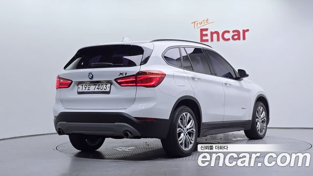 BMW X1 2016 — photo 2