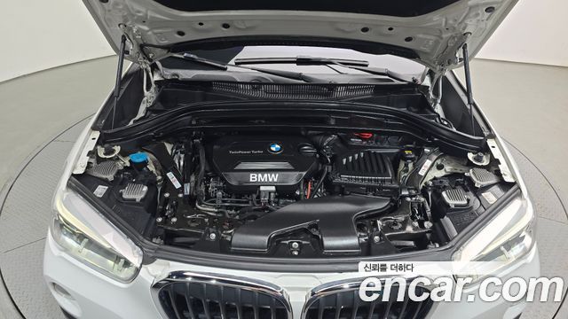BMW X1 2016 — photo 6