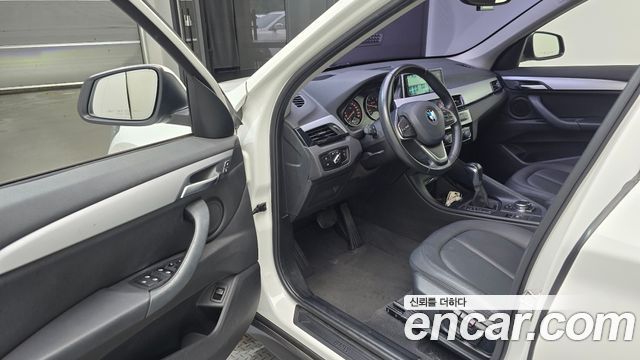 BMW X1 2016 — photo 10