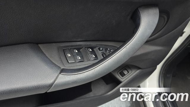 BMW X1 2016 — photo 20