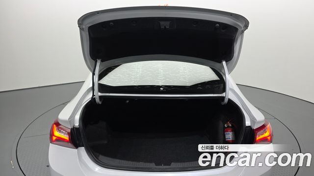 Chevrolet Korea Malibu 2019 — photo 31
