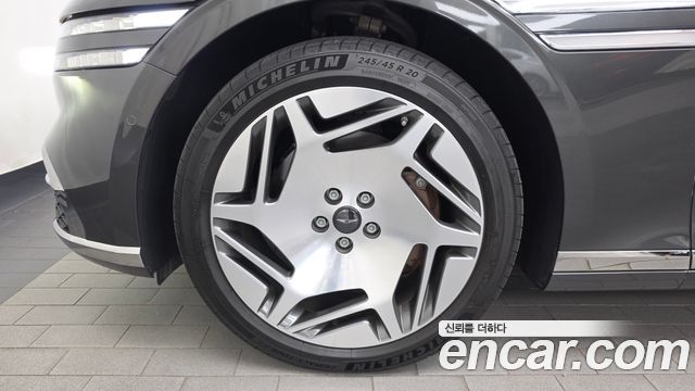 Genesis G90 2023 — photo 5