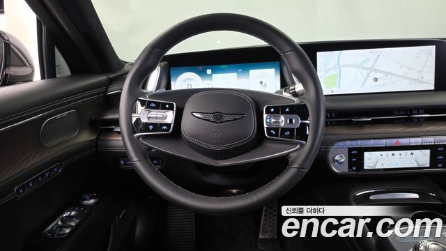 Genesis G90 2023 — photo 13