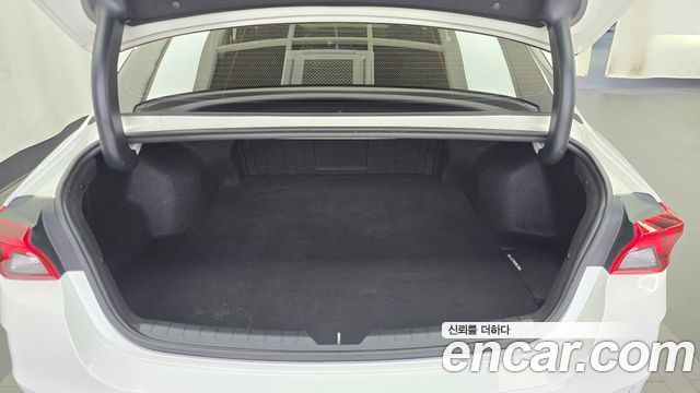 Kia K5 2021 — photo 26