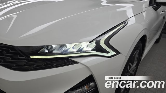 Kia K5 2021 — photo 8