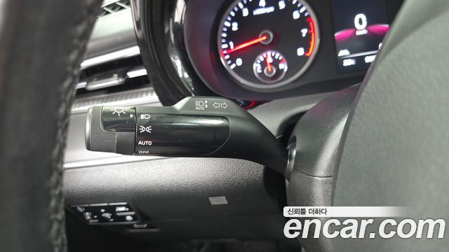 Kia K5 2021 — photo 28