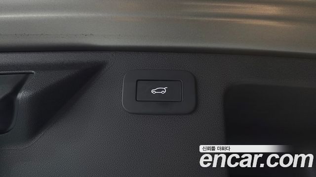 Land Rover Discovery Sport 2024 — photo 27